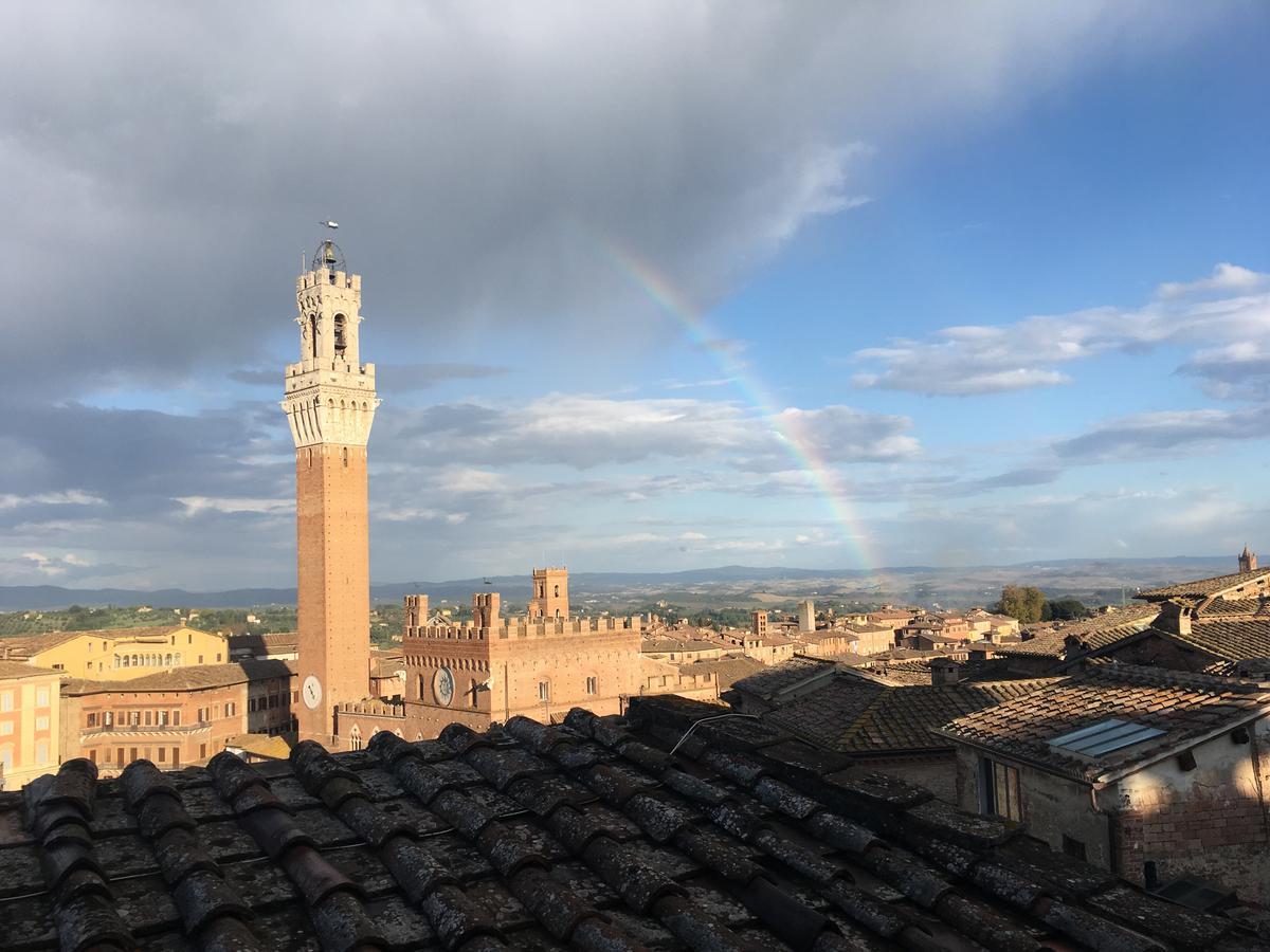 Apartamento Il Nido Siena Exterior foto